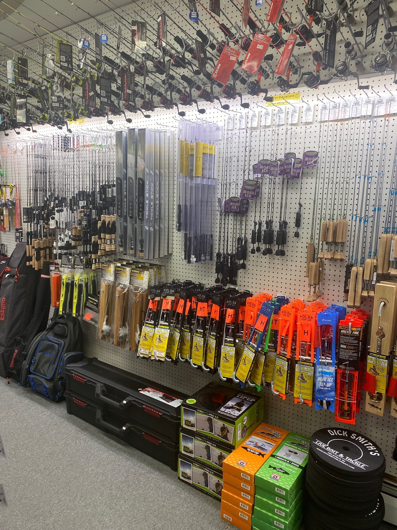 Ice Rods, Tip-Ups, Rod Cases - Dick Smith's Live Bait & Tackle